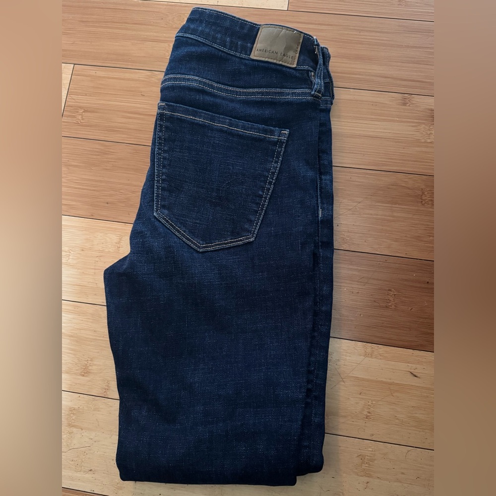 American Eagle size 4 Women's jeans